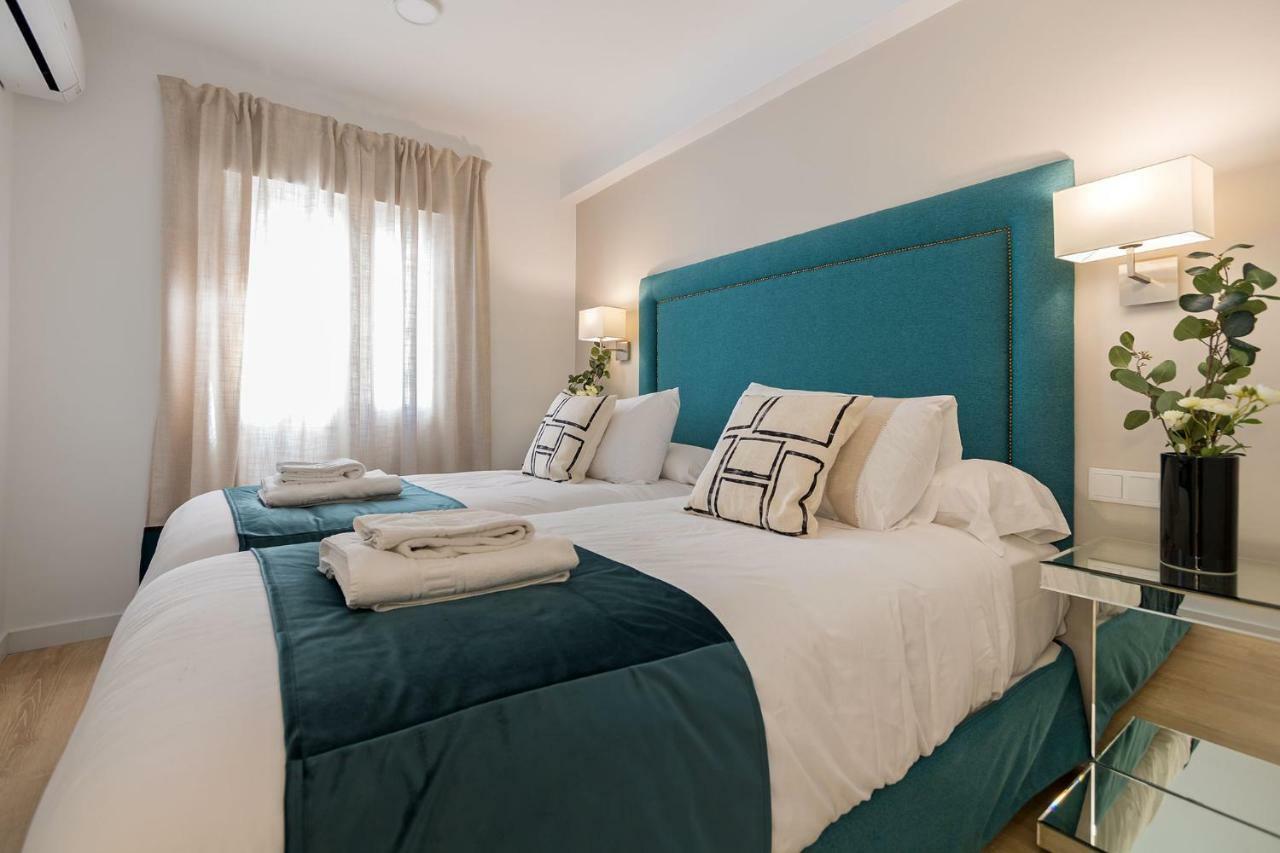 Genteel Home Velarde 세비야 외부 사진