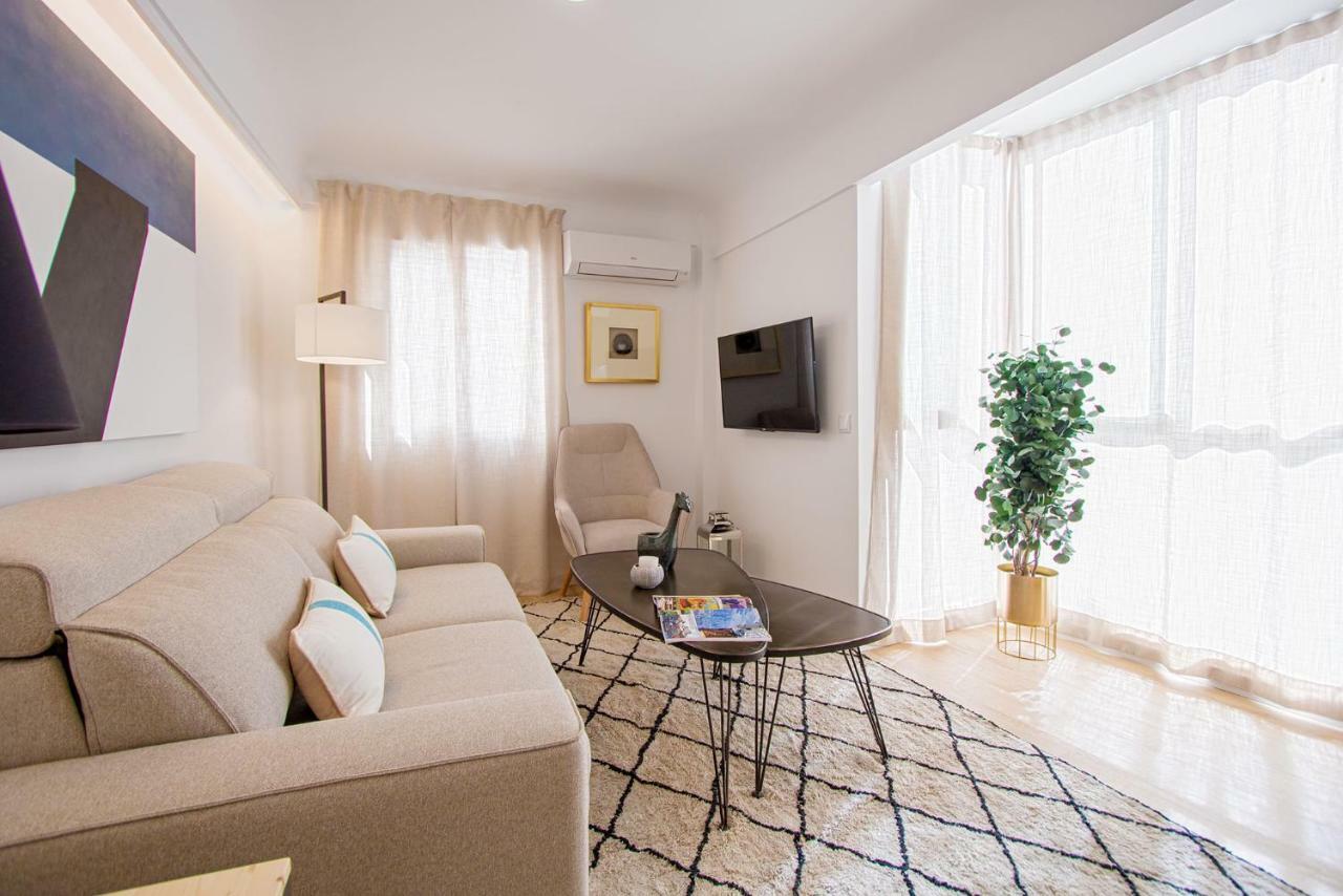 Genteel Home Velarde 세비야 외부 사진